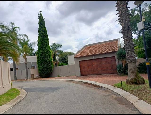 3 BEDROOM HOUSE FOR SALE IN FOURWAYS